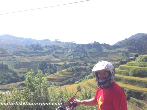 Motorbike tour expert