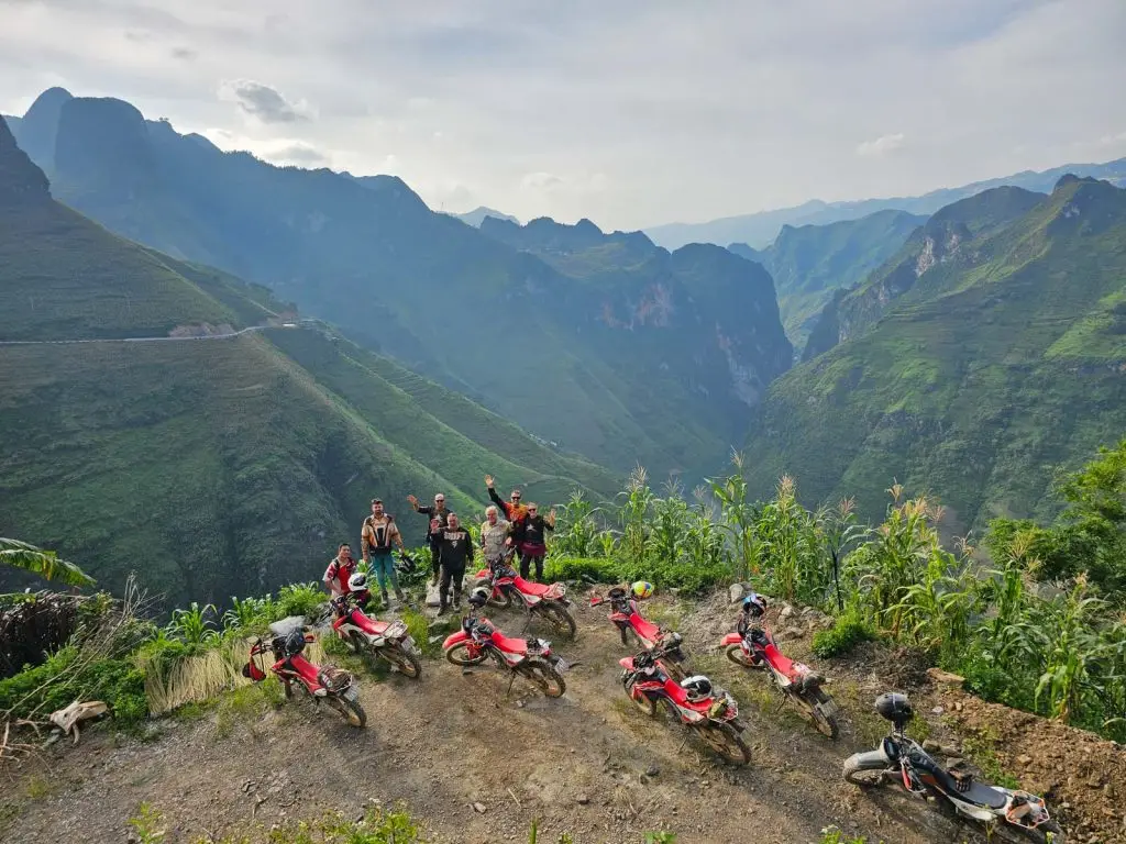 8-Day Motorbike Tour Around Northern Vietnam