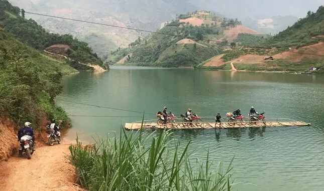 Biking on the River in Ha Giang