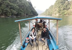 Ha Giang Loop Tour - Ba Be lake