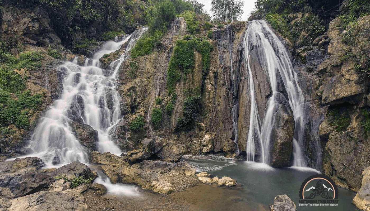 Definitely you should not miss Mu Waterfall when coming to Mai Chau valley