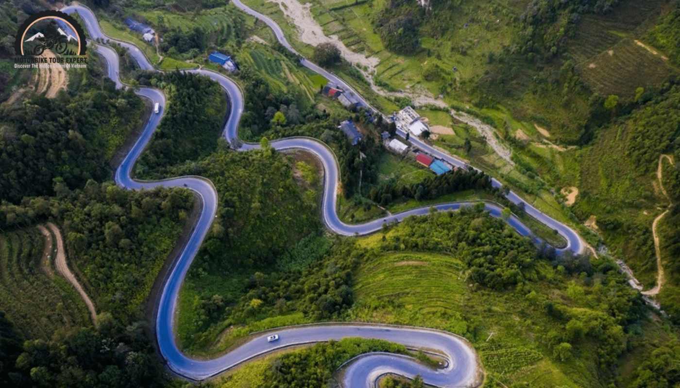 The roads in Ha Giang are breathtakingly beautiful