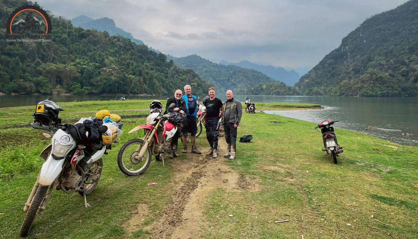 How to Choose the Right Dong Van Motorbike Tours Provider 