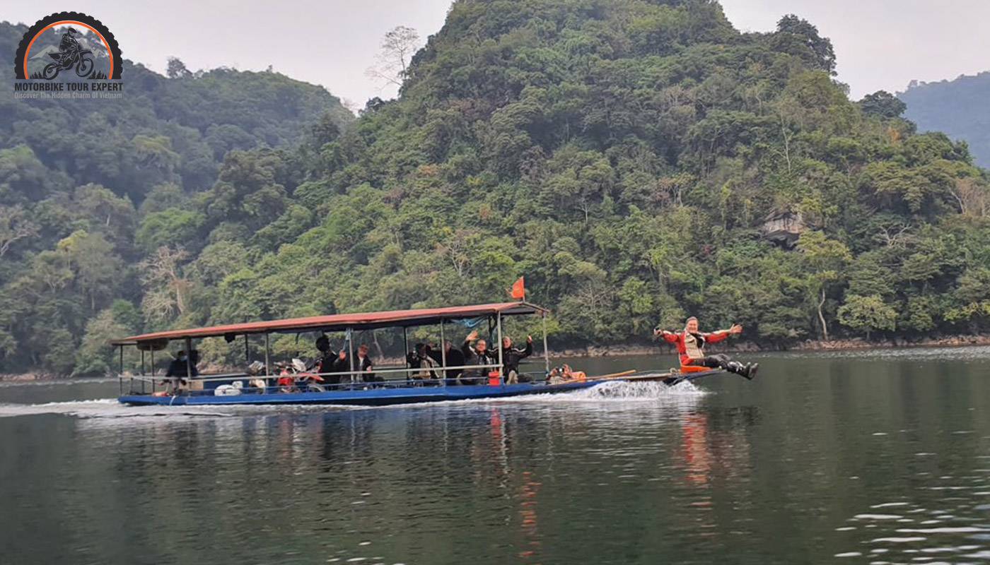 Spend a few hours in Tam Coc Bich Dong