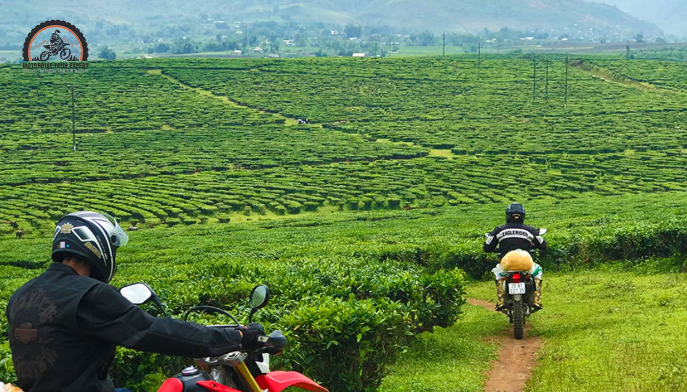 routes to come to Moc Chau Plateau motorcycle tours