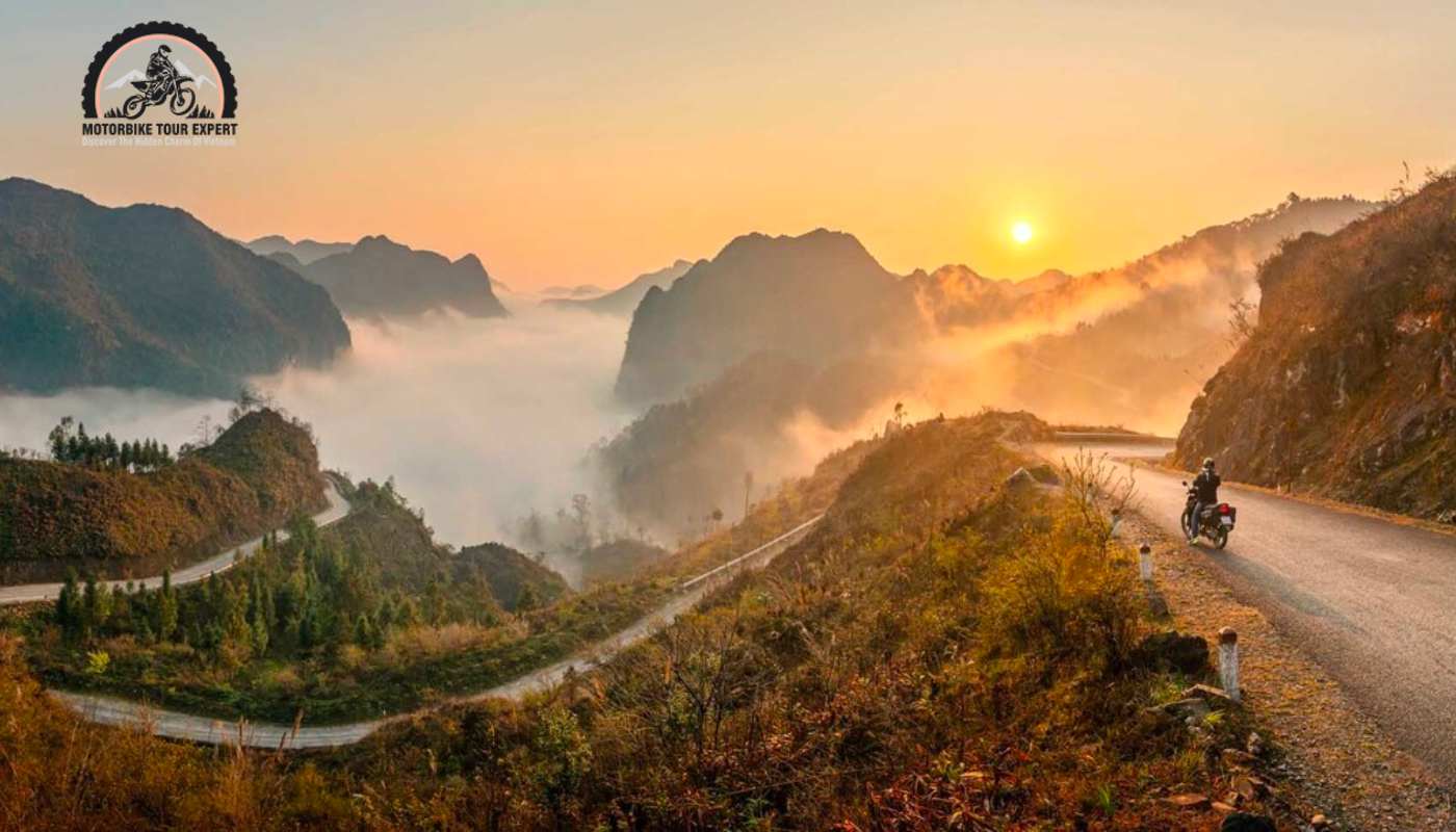 The poetic beauty of Ha Giang through the mountain passes