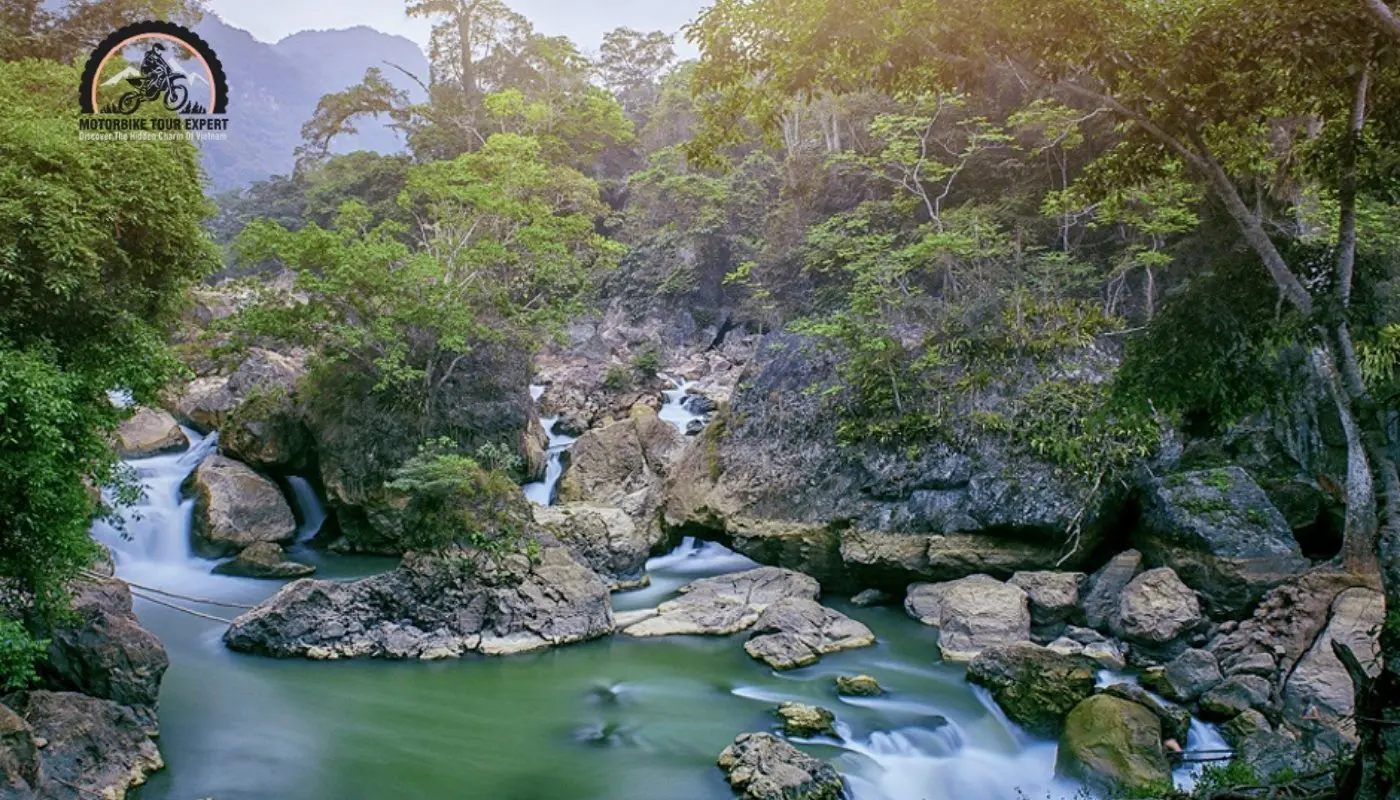 Check in at Dau Dang Waterfall - Great things to do in Ba Be Lake