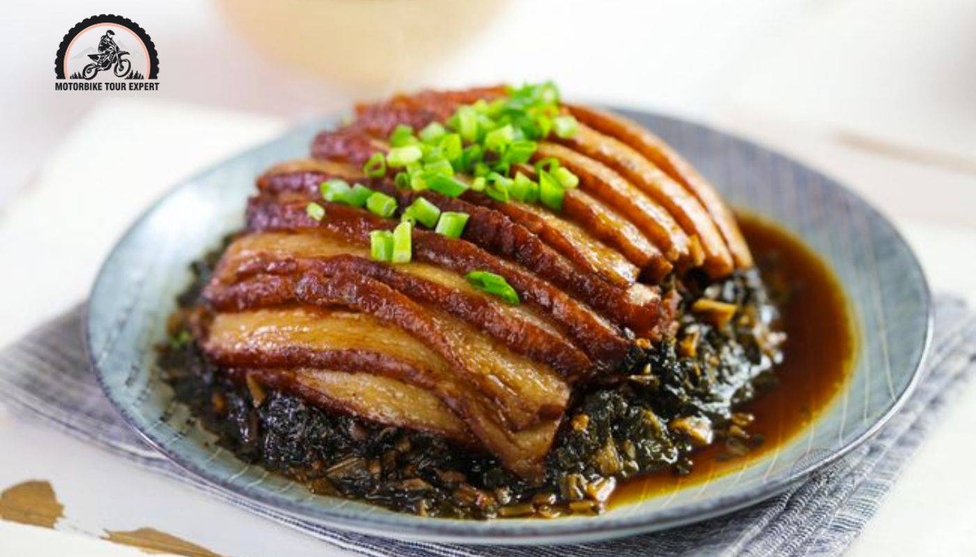 Khau Nhuc (Pork belly dish stewed in water bath) is a traditional dish of the Tay people