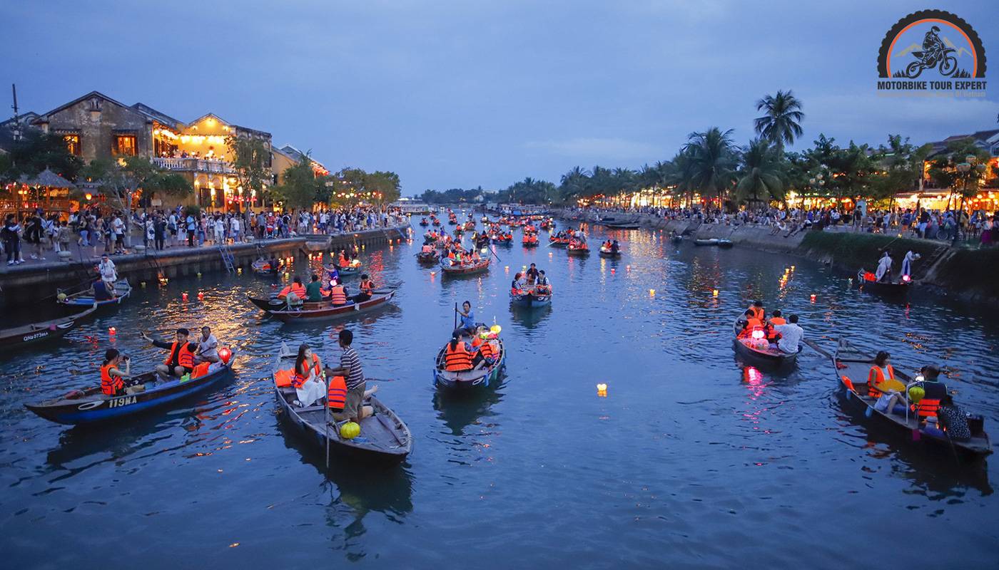 The time with most festivals in Hoi An city
