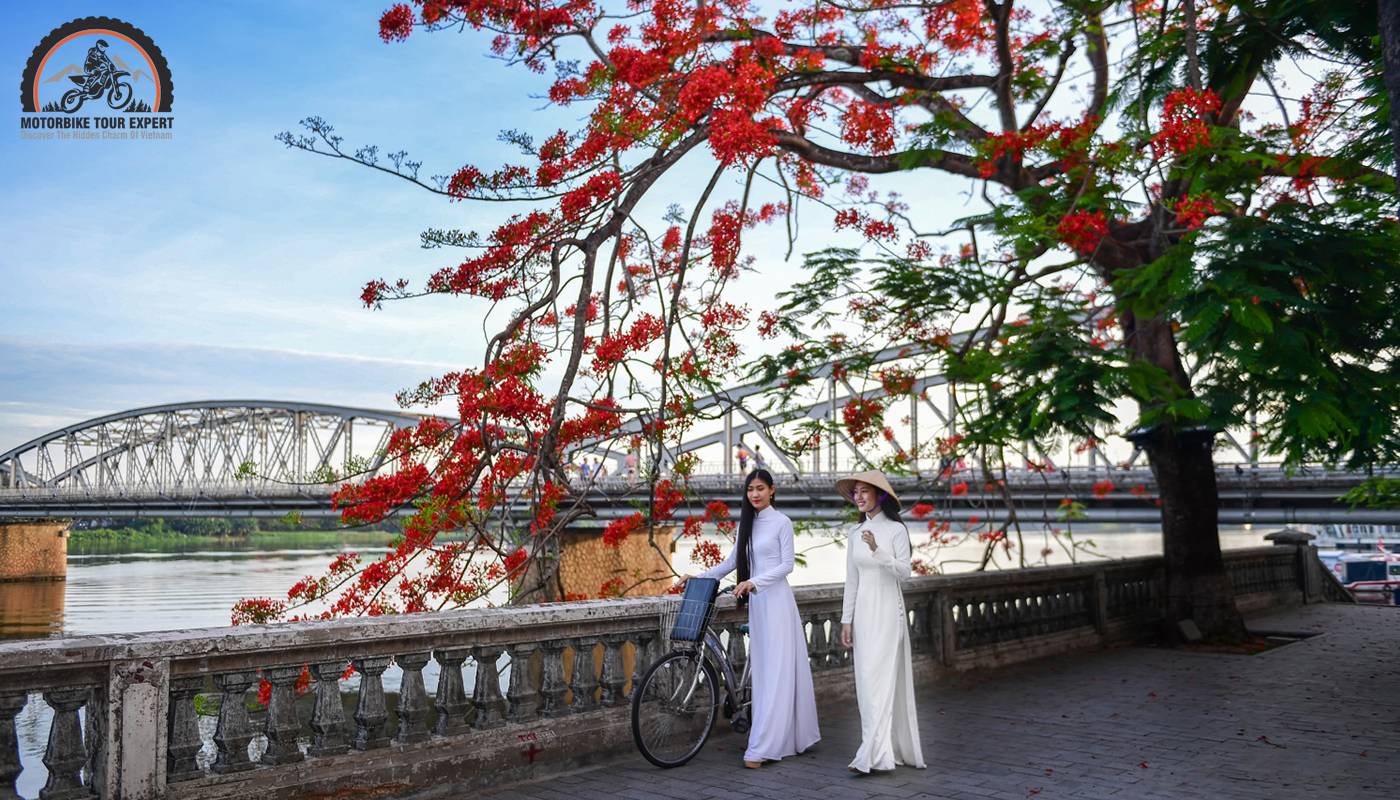 In August, Hue city enters the most beautiful season of the year