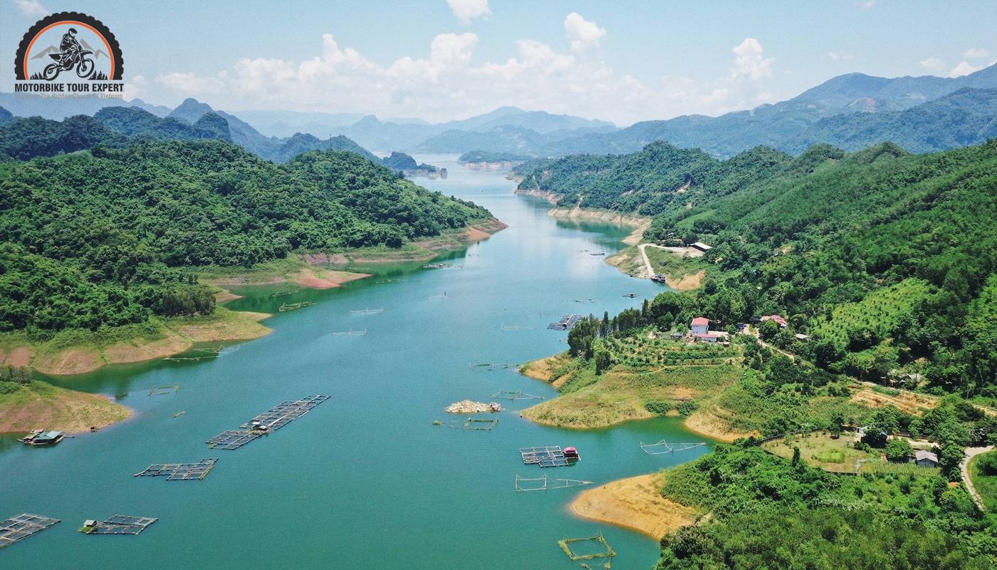 Hoa Binh Lake stands as one of Vietnam's largest artificial freshwater lakes