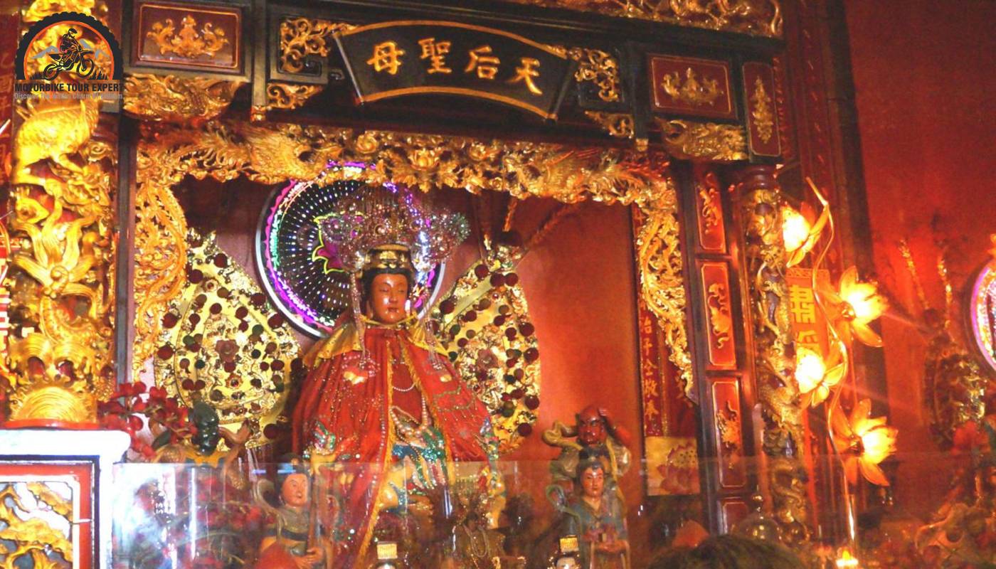 Lady Thu Bon ceremony celebrate the River’s Blessings 