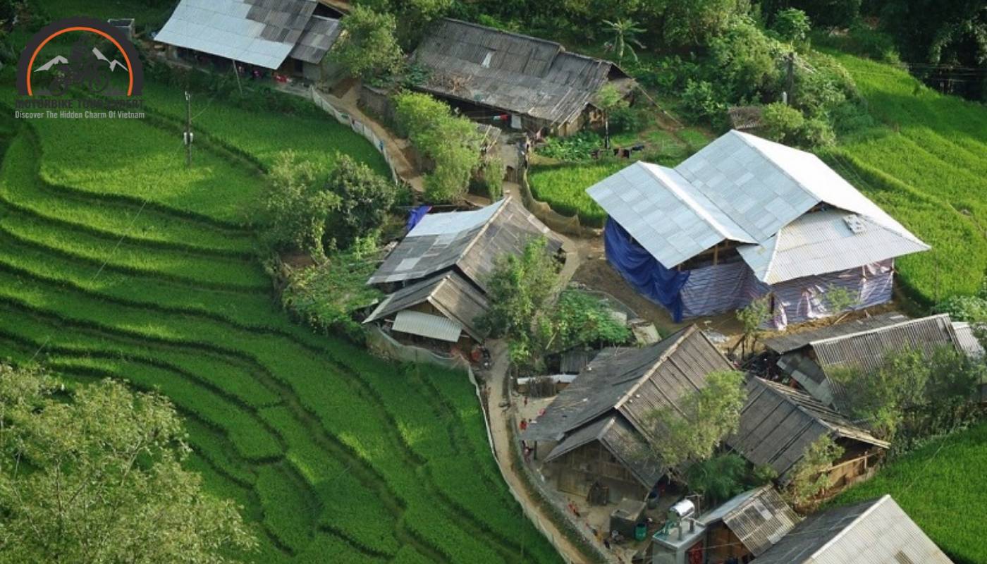 Dive into local culture on the Ta Van and Giang Ta Chai Loop, passing through traditional villages and stunning landscapes.