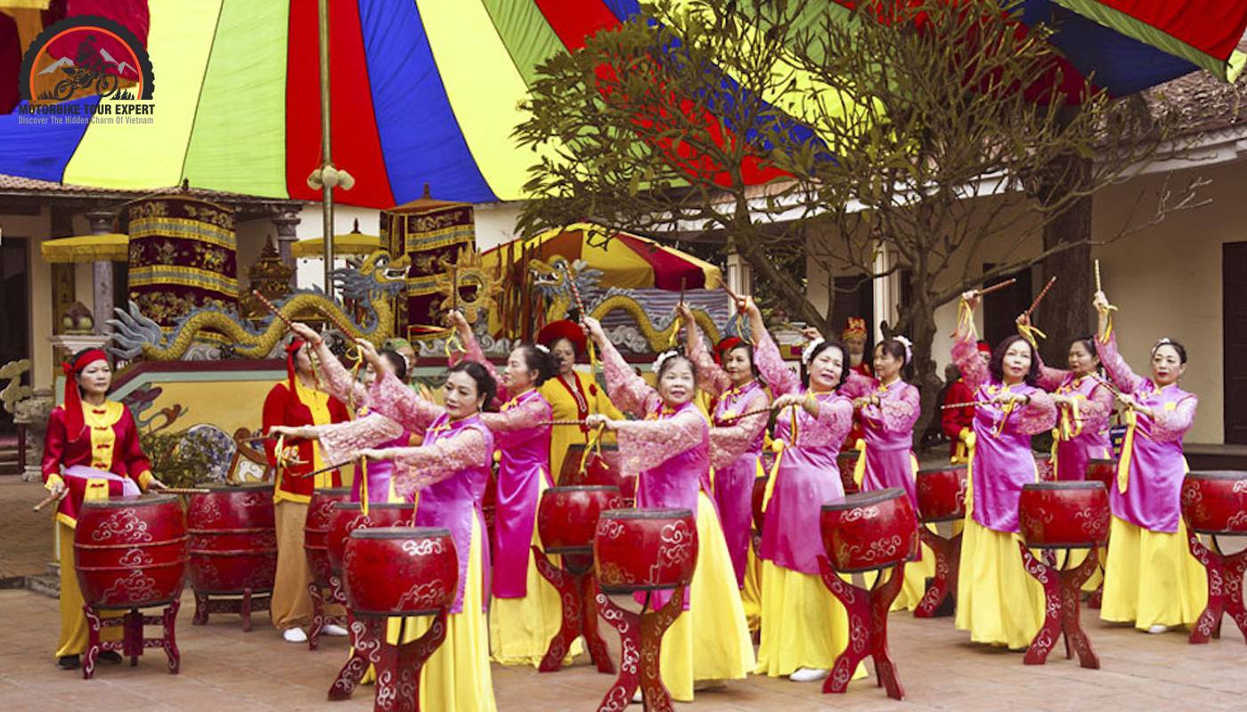 Visit Dai Do communal house to attend the unique Vong La festival