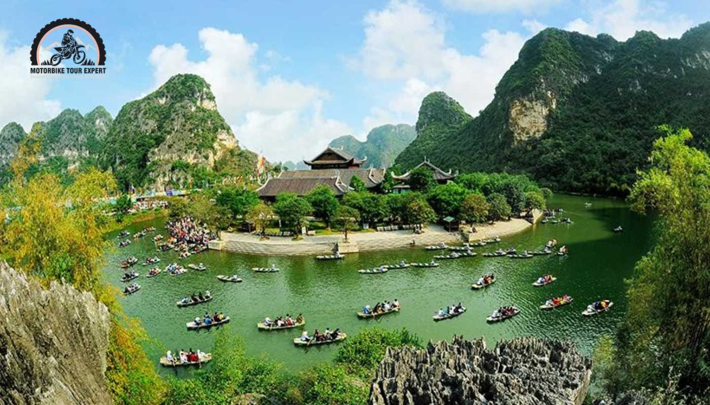 10 Best Things To Do In Ninh Binh That You Shouldn't Miss|Join Ninh Binh Motorbike Tour - Must-try experiences in Ninh Binh|Climb the Iconic Hang Mua Peak - Exciting things to do in Ninh Binh|Experience Tranquility at Bai Dinh Pagoda - Ninh Binh's finest activities|Discover the Enchanting Van Long Nature Reserve - Popular attractions in Ninh Binh|Uncover History at Phat Diem Cathedral - Key highlights of Ninh Binh|10 Best Things To Do In Ninh Binh That You Shouldn't Miss