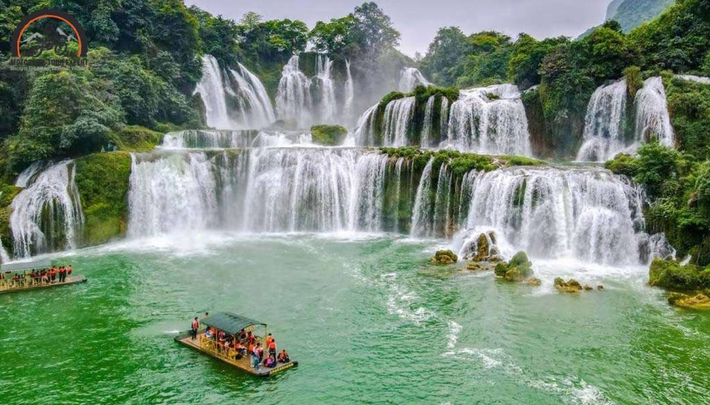 The marvelous wonder of Ban Gioc Waterfall will bring you fresh natural space|Getting in touch with the ethnic minority community is one of the top-notch Ban Gioc travel tips|How to get to Ban Gioc Waterfall in Cao Bang from Hanoi|Plan carefully for a fantastic Ban Gioc Waterfall Motorbike Tour|Sitting on a boat to admire the scenery is an experience not to be missed when traveling to Ban Gioc Waterfall|The best time to visit Ban Gioc Waterfall is September||Tourist attractions near Ban Gioc waterfall|Trung Khanh chestnut is the most famous specialty in Ban Gioc waterfall|Useful Ban Gioc Travel Tips that you need
