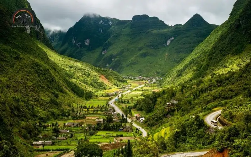 Sung La Valley