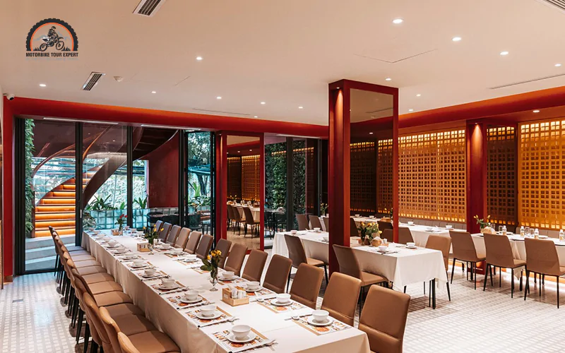halah restaurants in hanoi