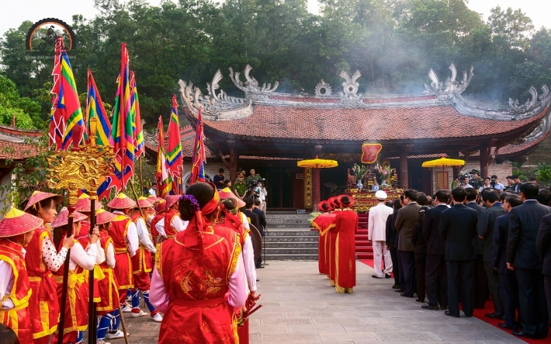 The origin of the Hung King Festival is rooted in ancient Vietnamese legend and national mythology