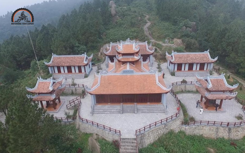 History of Huong Tich Pagoda