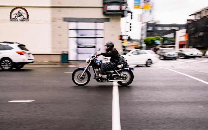 semi-automatic motorcycle