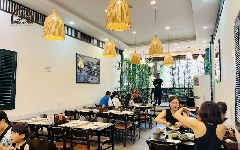 Cô Ba Phở Bò