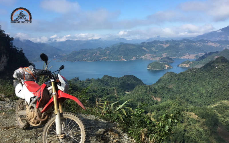 Motorbike is the most common option to get to Khau Pha Pass from Hanoi