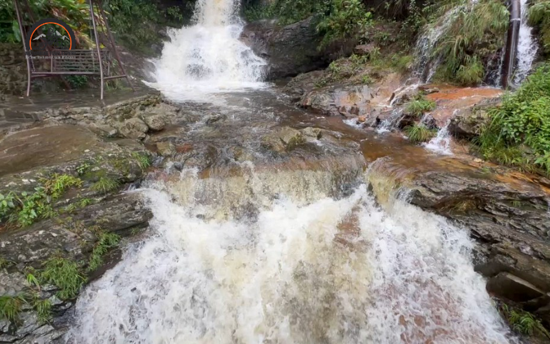 Silver Waterfall