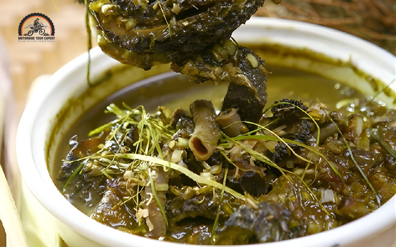 Nậm Pịa dê - a popular local food you can try when visiting Pha Din Pass