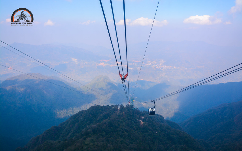 Ride the cable car to Fansipan
