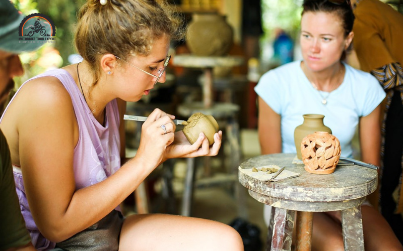 pottery workshops in Thanh Ha village