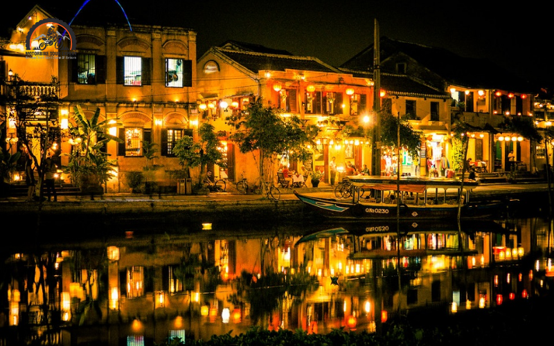 Celebrate Christmas by the Hoai River