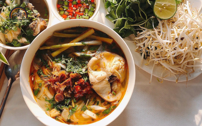 Bánh canh cá lóc