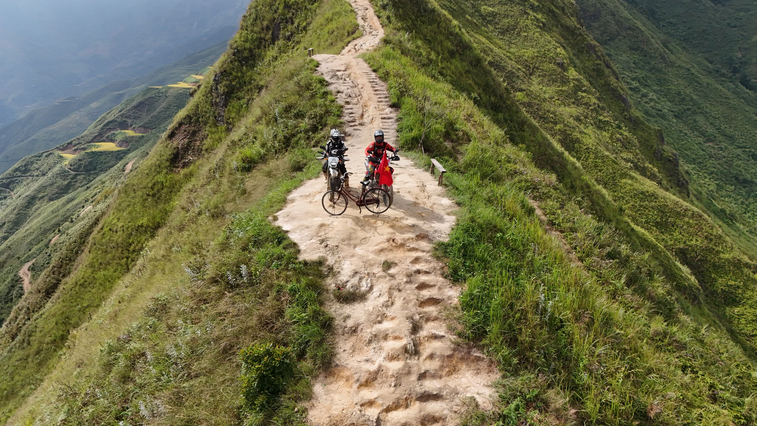 Vietnam motorbike tour promotion banner